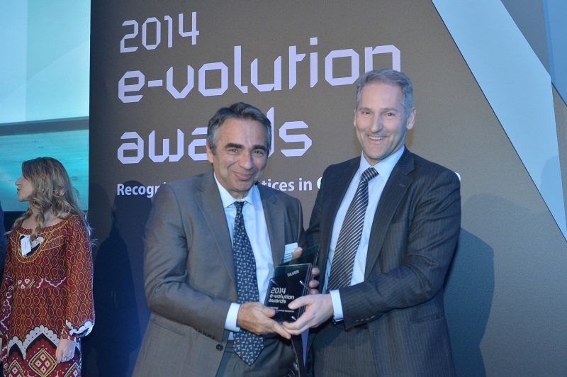 Διπλή διάκριση για την cosmoONE στα e-volution awards 2014 - Media