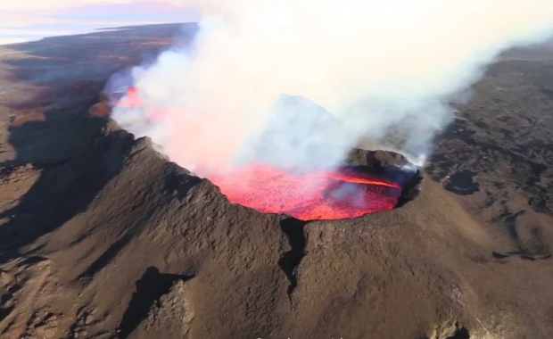 Έκρηξη ηφαιστείου Live (Video) - Media