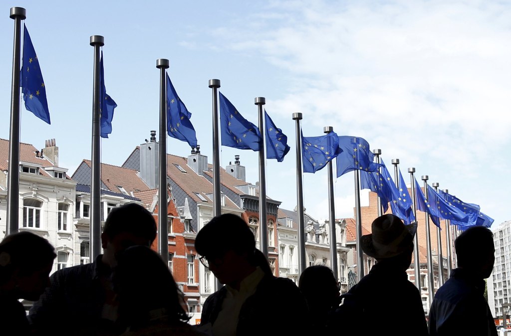 Κομισιόν κατά Φινλανδίας – Βρετανίας για υπερβολικά ελλείμματα και έλλειψη «μεταρρυθμίσεων» - Media