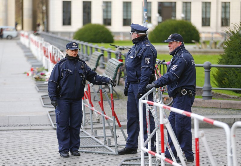 Σε συναγερμό οι υπηρεσίες ασφαλείας της Γερμανίας - Media