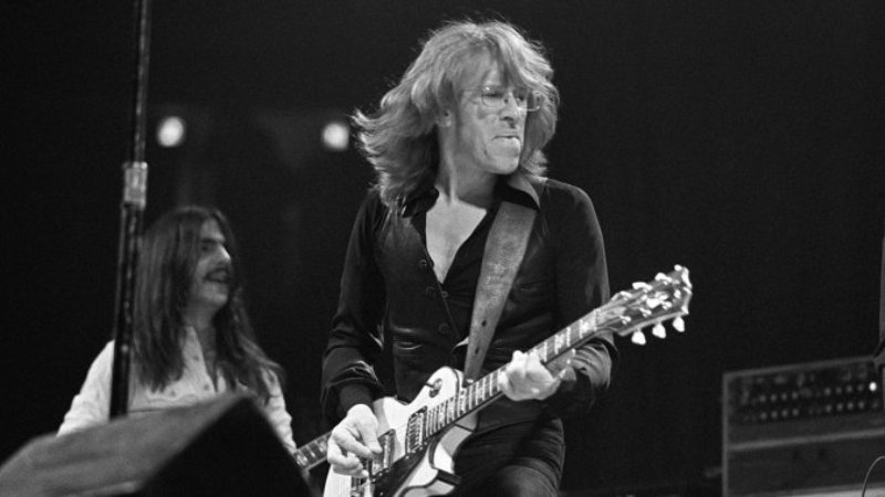 Πέθανε ο κιθαριστάς των Jefferson Airplane - Media