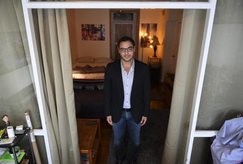 Αυτός ο άνδρας δημιούργησε ένα AirBnB για πρόσφυγες για να τους προσφέρει δωρεάν στέγη - Media