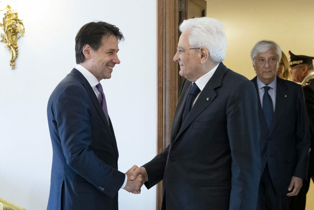 Αντίστροφη μέτρηση για την νέα κυβέρνηση στην Ιταλία - Στον Ματαρέλα μεταβαίνει Κόντε - Media