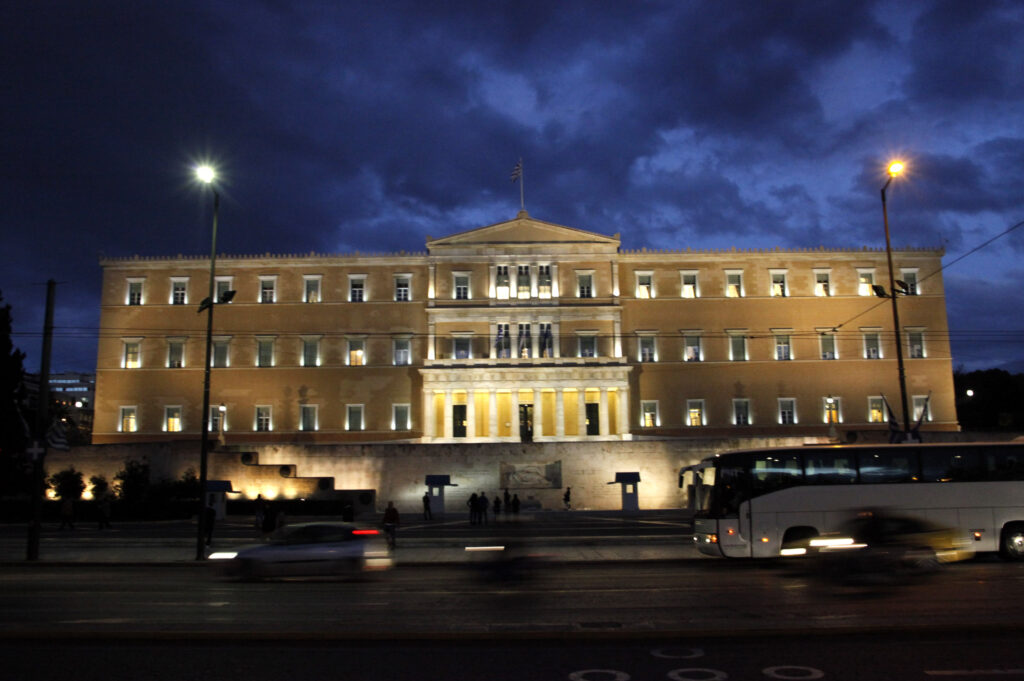 Ο ΣΥΡΙΖΑ ζητά άμεσα συνεδρίαση της Επιτροπής Θεσμών για τα κονδύλια στα ΜΜΕ - Media