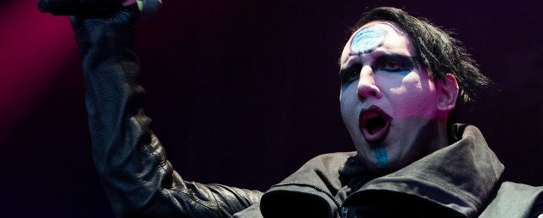 Ένταλμα σύλληψης εις βάρος του Marilyn Manson Η νέα κατηγορία Topontikigr