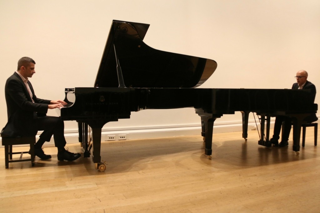 Πιάνο ντούο Αντίθεσις (2)